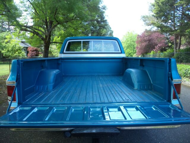 1977 Chevrolet C/K Pickup 2500 Cheyenne 20 Camper Special - photo 9