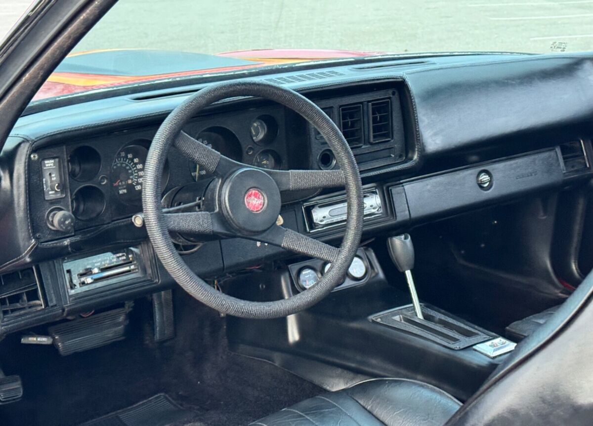 1979 Chevrolet Camaro Z28 350CID T-Tops Beautiful - No Reserve!! - photo 11