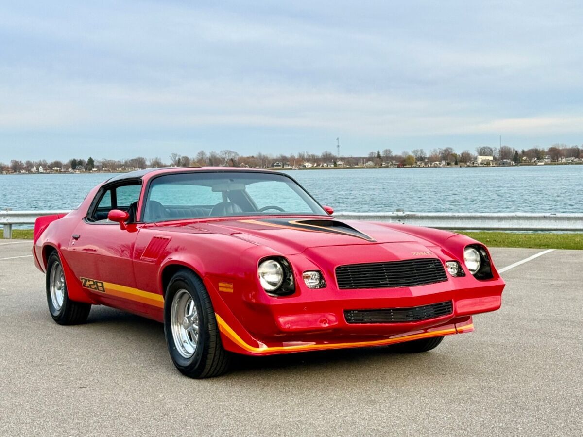 1979 Chevrolet Camaro Z28 350CID T-Tops Beautiful - No Reserve!! - photo 7
