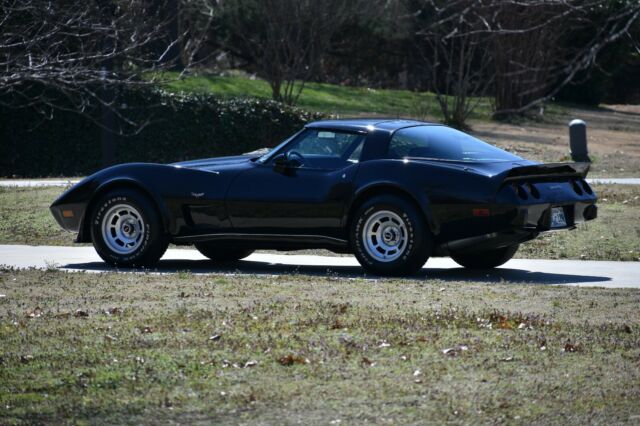 1979 Chevrolet Corvette - photo 2