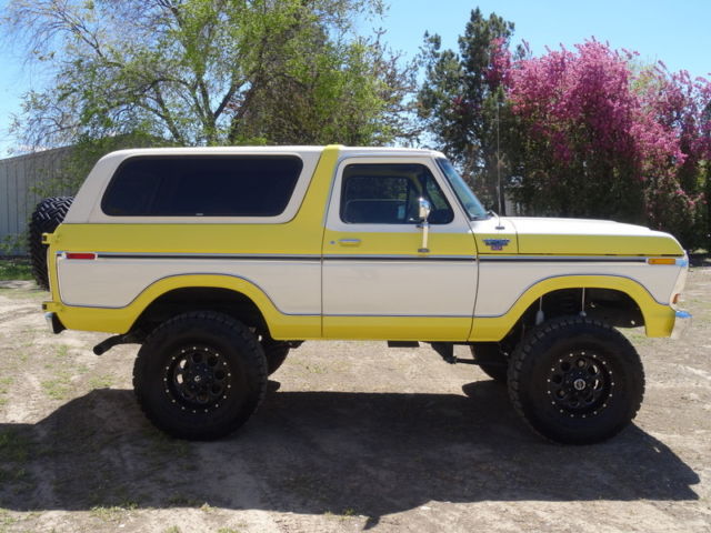 Beautiful 1979 Ford Bronco Ranger XLT, 4x4, Fully Equipped, 429 V8. Must see 1979 Ford Bronco Ranger XLT