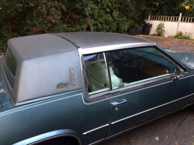 1981 Cadillac Eldorado Biarritz Coupe 2-Door - photo 12