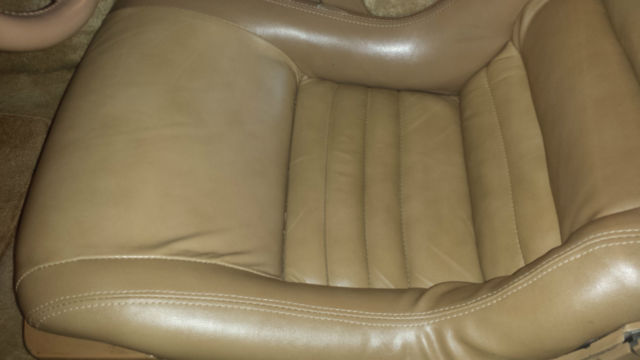 1981 Chevrolet Corvette 2-Door Coupe - photo 12