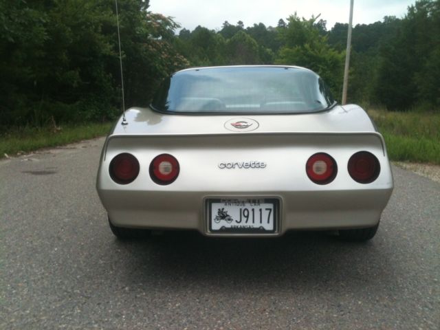1982 Chevrolet Corvette - photo 4