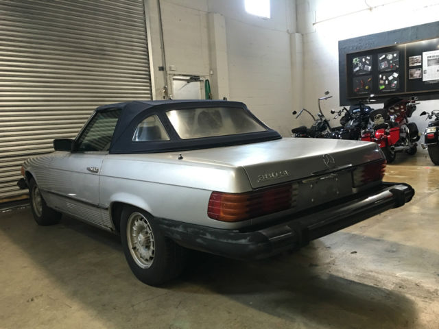 1983 Mercedes-Benz 300-Series 380SL - photo 4