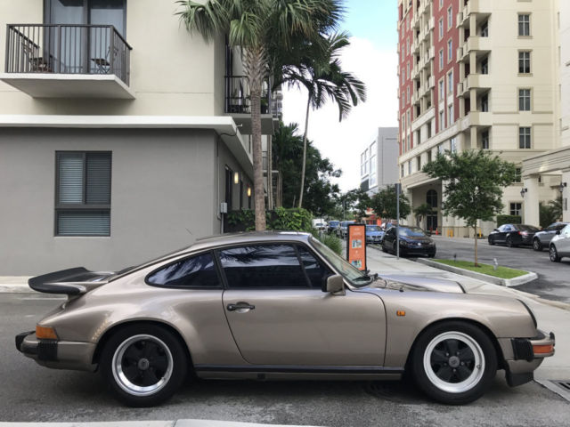 Beautiful 1983 Porsche 911 SC Coupe Euro Model - Sunroof Delete - Matching #s 1983 Porsche 911
