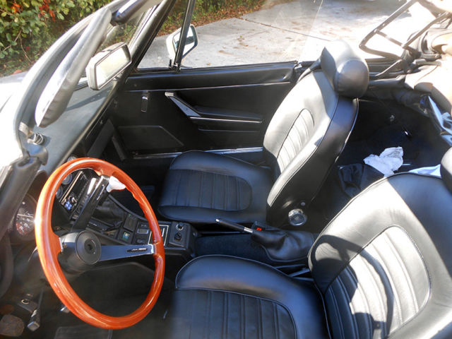 1985 Alfa Romeo Spider convertible, soft top - photo 7