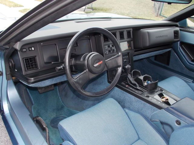 1985 Chevrolet Corvette Coupe - photo 8