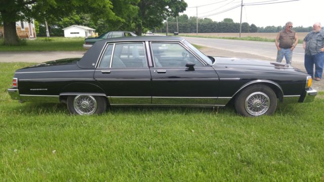 1985 Pontiac Parisienne - photo 3