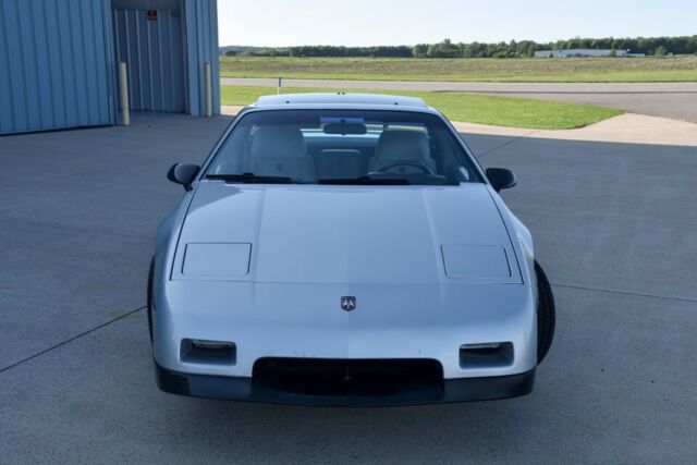 1986 Pontiac Fiero SE (GT CLONE) - photo 7