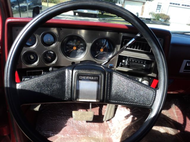 1986 Chevrolet C-10 SILVERADO - photo 8