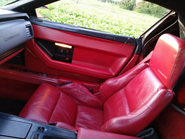 1987 Chevrolet Corvette - photo 10