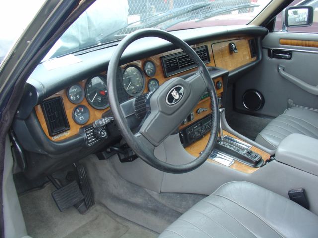 1987 Jaguar XJ6 - photo 10