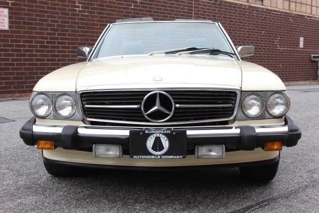 1987 Mercedes-Benz SL-Class 560SL - photo 3