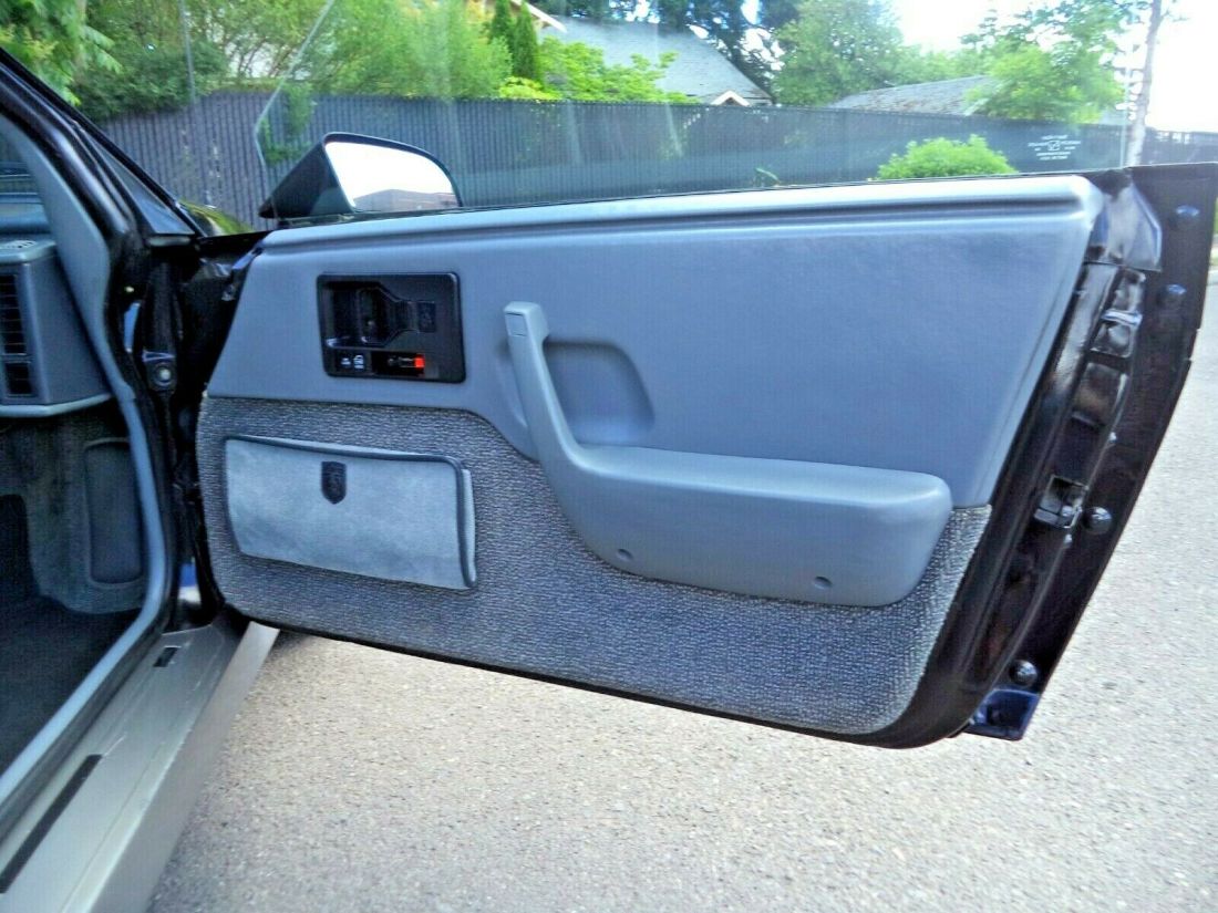 1987 Pontiac Fiero - photo 12