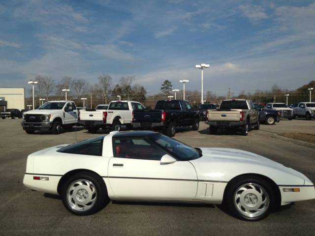 1989 Chevrolet Corvette - photo 3