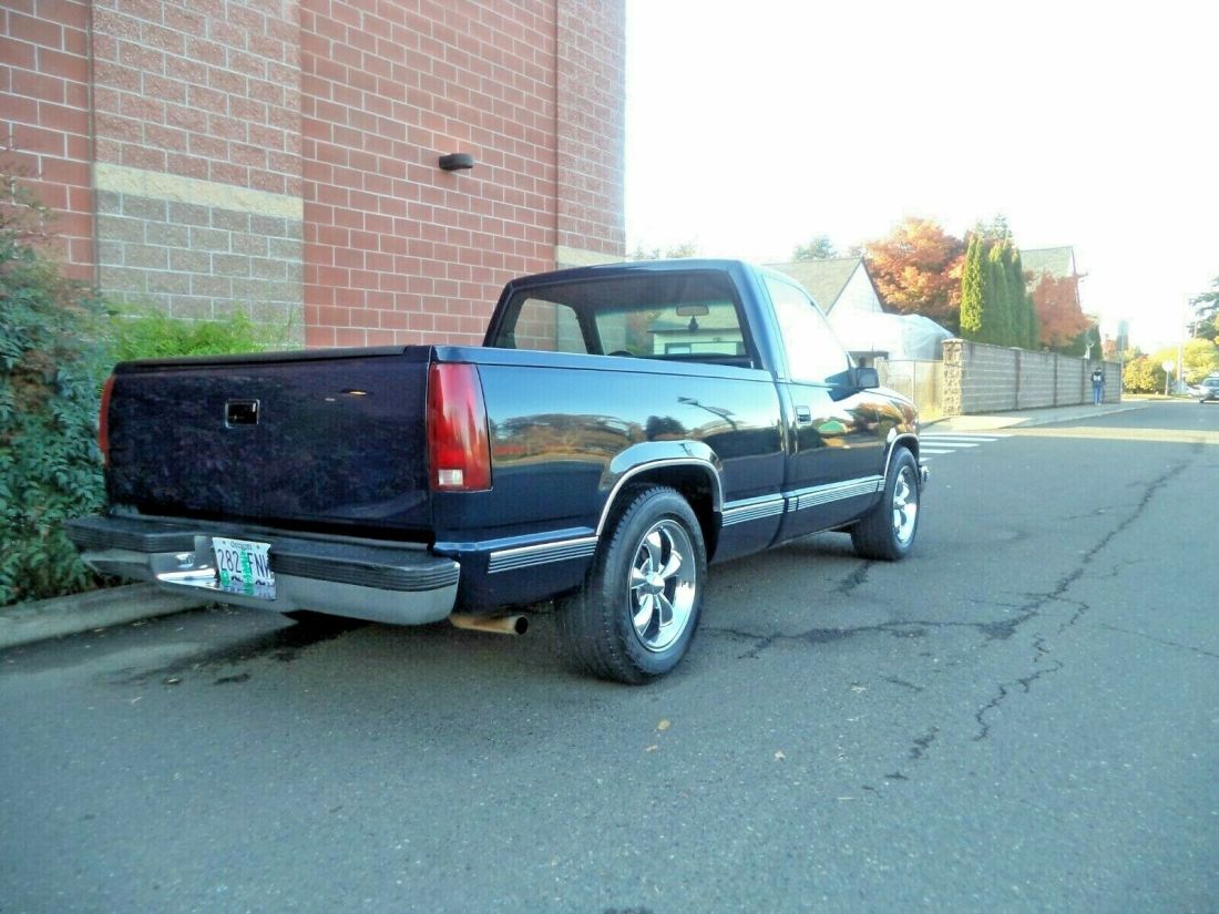 1989 Chevrolet C/K Pickup 1500 - photo 6