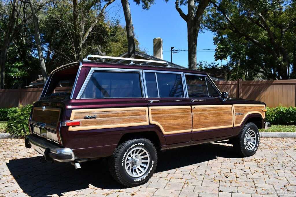 1989 Jeep Wagoneer 360ci V8 Automatic 4WD SUV - photo 11