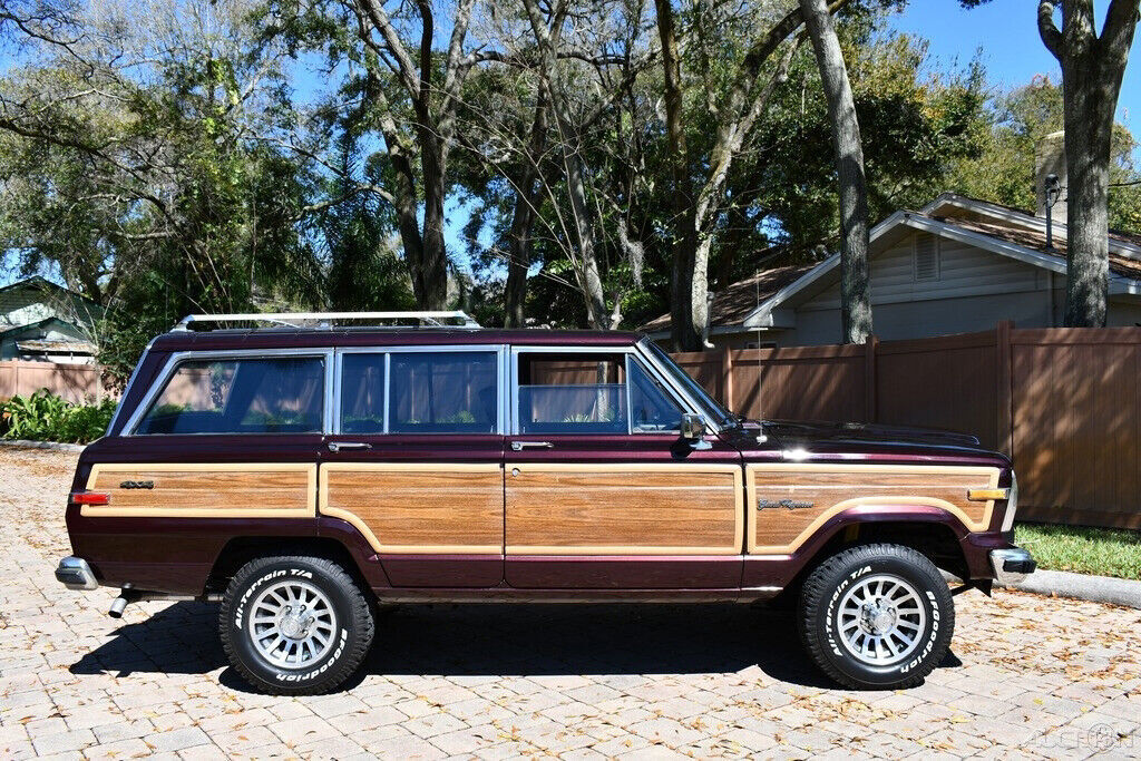 1989 Jeep Wagoneer 360ci V8 Automatic 4WD SUV - photo 4