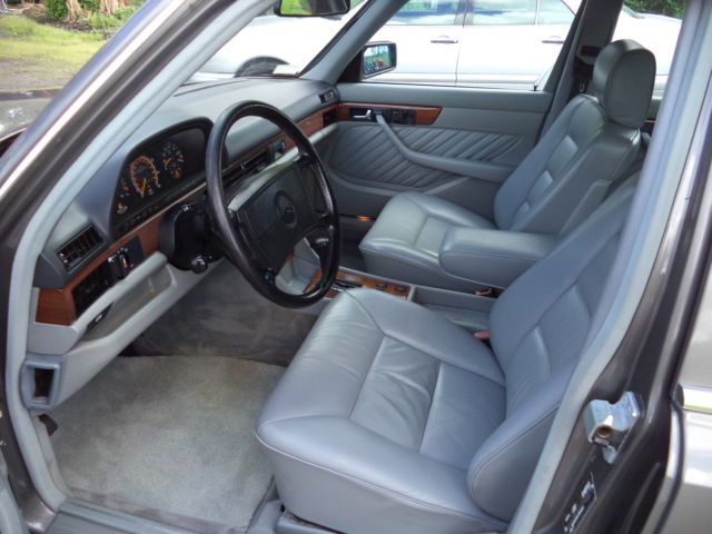 1989 Mercedes-Benz 300-Series - photo 13