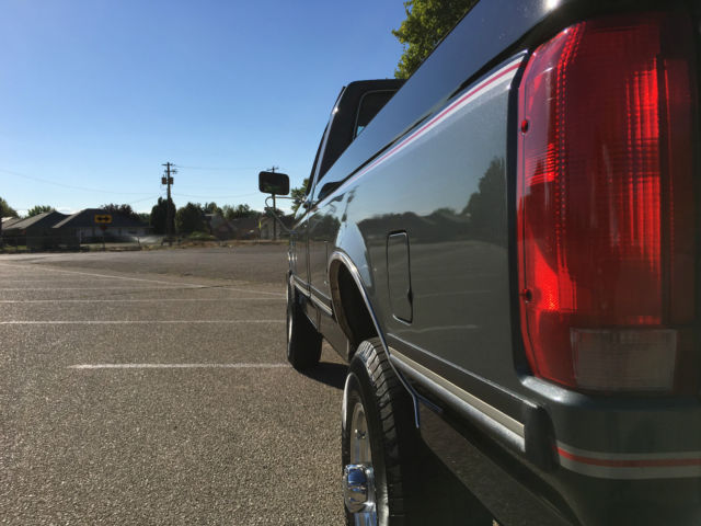 1990 Ford F-250 - photo 8