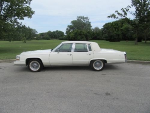 1991 Cadillac Fleetwood - photo 2