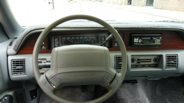 1991 Chevrolet Caprice - photo 13