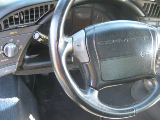 1991 Chevrolet Corvette - photo 13