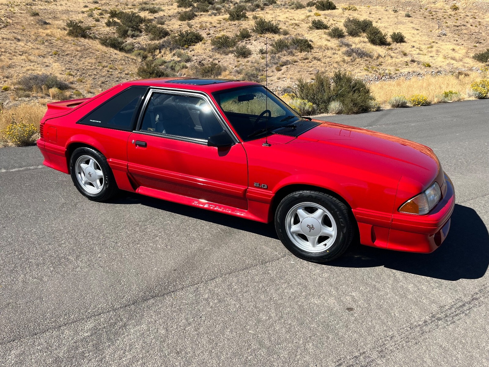 1991 Ford Mustang GT - photo 4