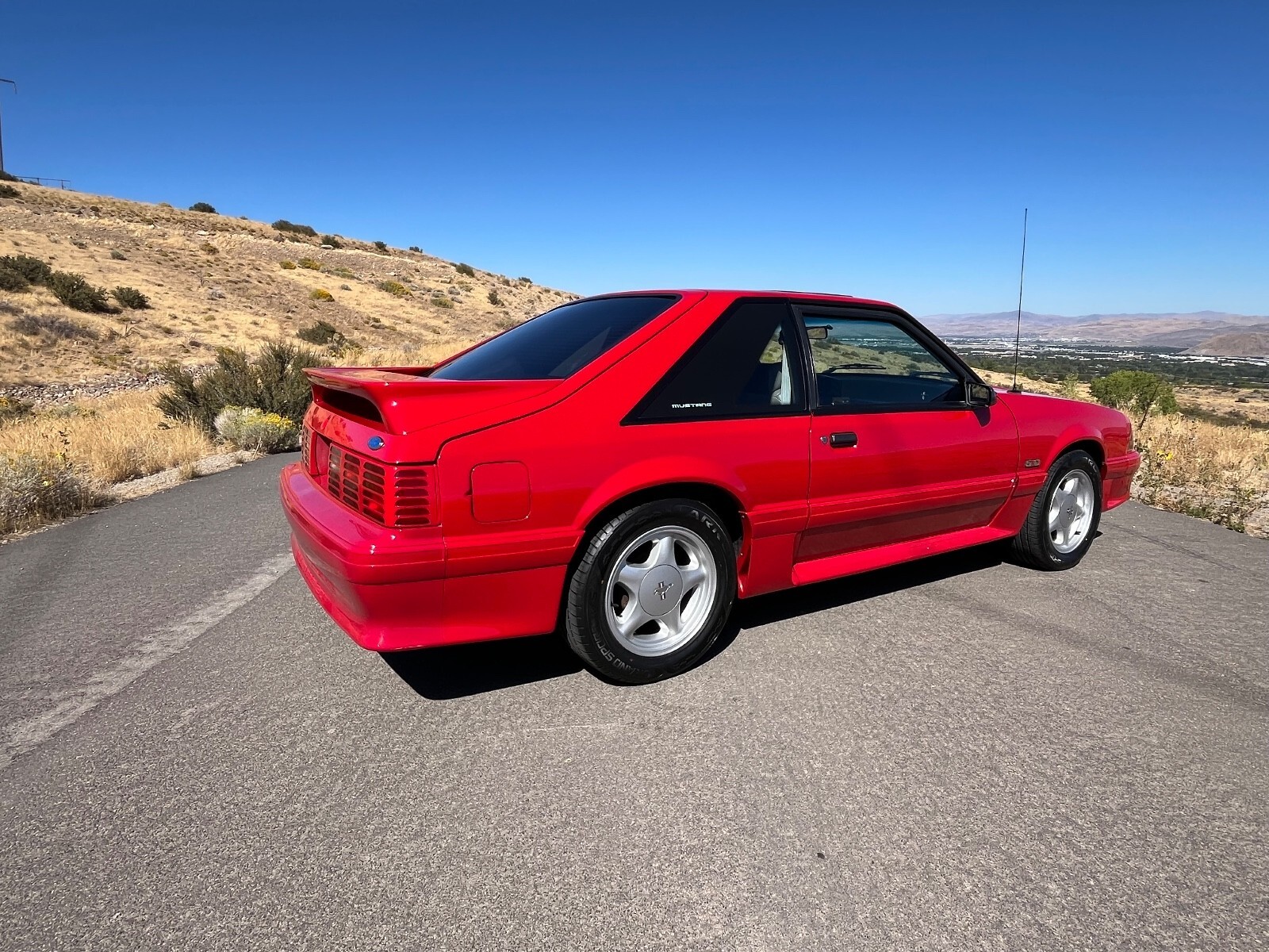 1991 Ford Mustang GT - photo 6