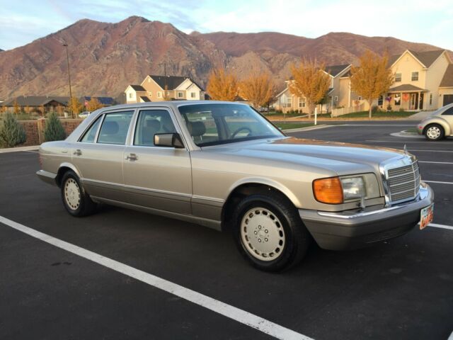 Beautiful 1991 Mercedes Benz 560SEL 1991 Mercedes-Benz 500-Series 560SEL