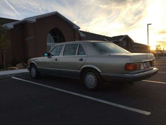 1991 Mercedes-Benz 500-Series 560SEL - photo 6
