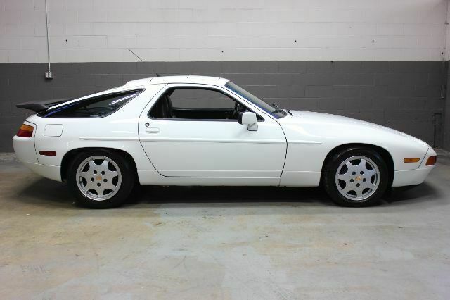1991 Porsche 928 - photo 4