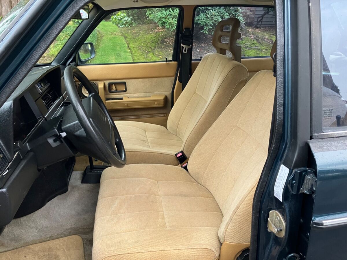 1992 Volvo 240 - photo 11