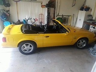 1993 Ford Mustang - photo 2