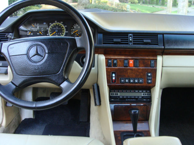 1993 Mercedes-Benz 300-Series - photo 8