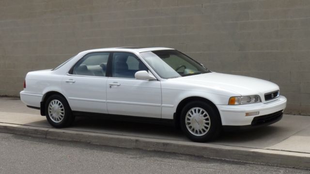 1994 Acura Legend L Sedan 4-Door - photo 3