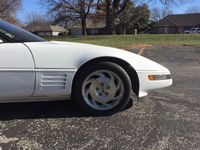 1994 Chevrolet Corvette - photo 12