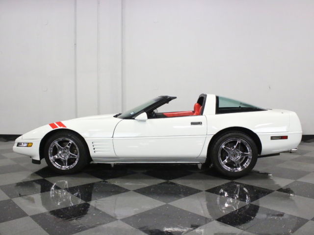 1994 Chevrolet Corvette Base Hatchback 2-Door - photo 3