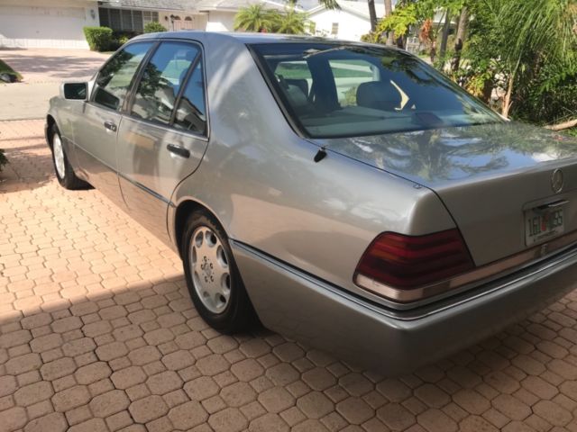 1992 Mercedes-Benz 300-Series Luxury - photo 2