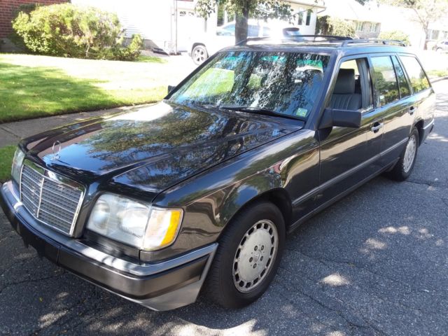 1987 Mercedes-Benz 300-Series TD W124 - photo 2
