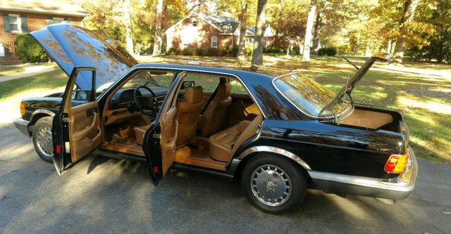 1990 Mercedes-Benz 400-Series Base Sedan 4-Door - photo 5
