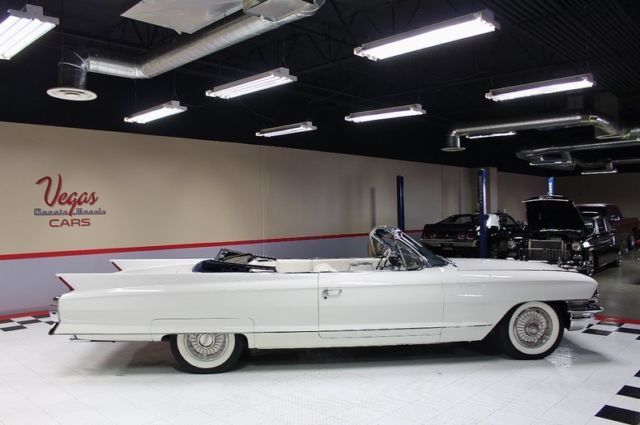 1962 Cadillac DeVille Series 62 Convertible - photo 13