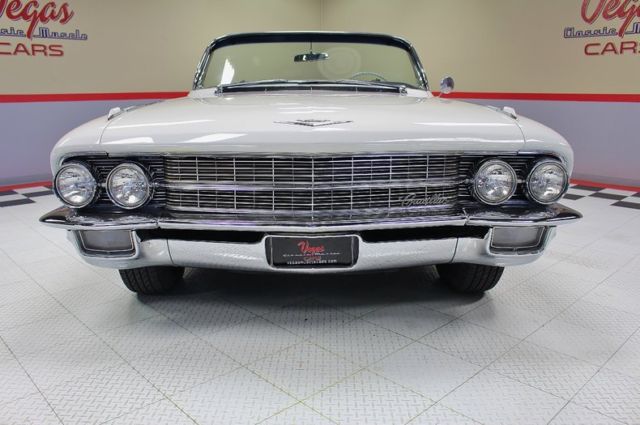 1962 Cadillac DeVille Series 62 Convertible - photo 9