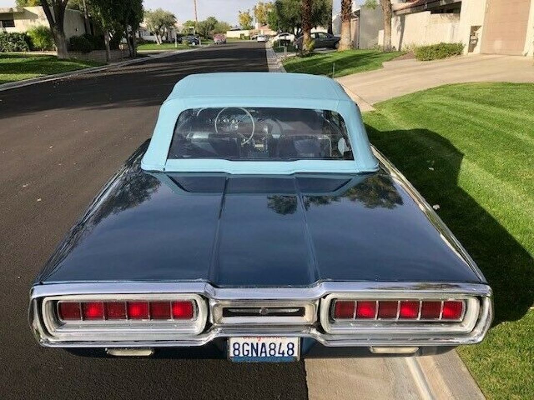 1965 Ford Thunderbird convertible - photo 2