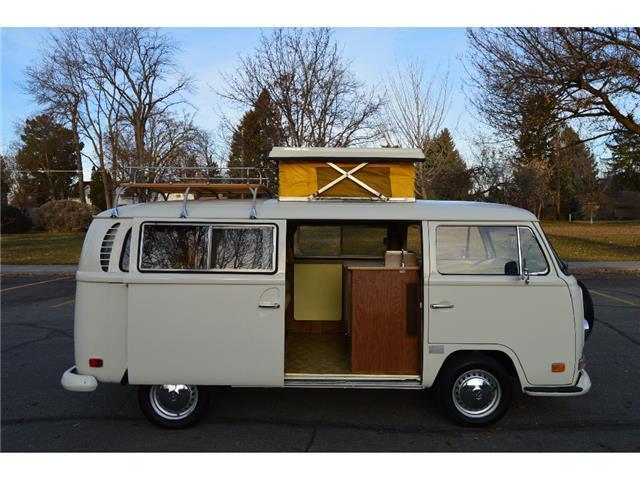 1971 Volkswagen Transporter Riviera