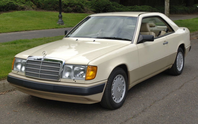 1989 Mercedes-Benz 300-Series : Rare CE W124 :