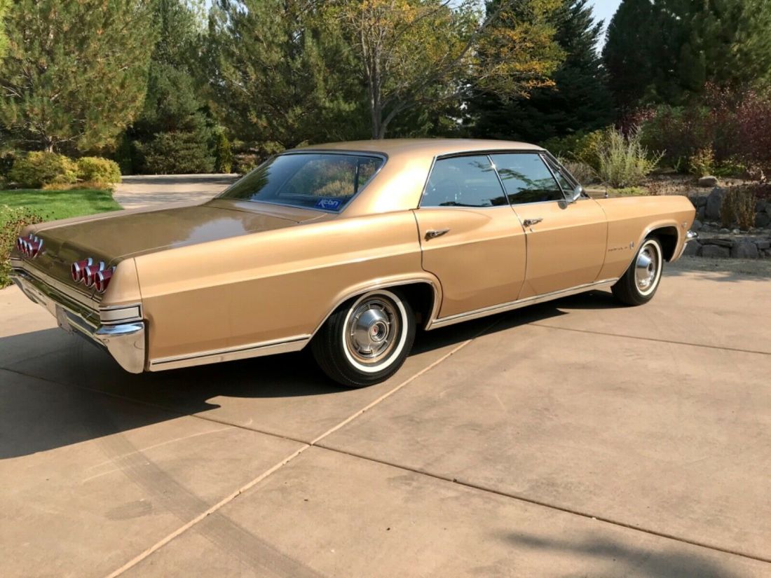 1965 Chevrolet Impala - photo 9