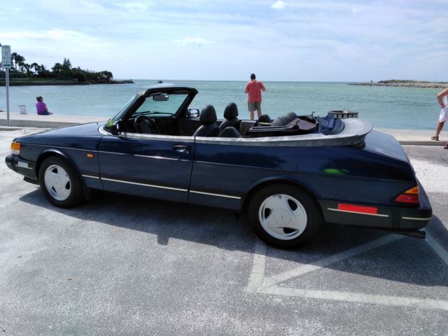 1993 Saab 900 CONVERTIBLE - NEWER TOP - photo 4