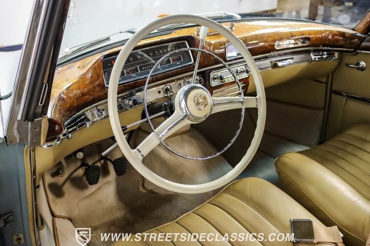 1959 Mercedes-Benz 200-Series Cabriolet - photo 5